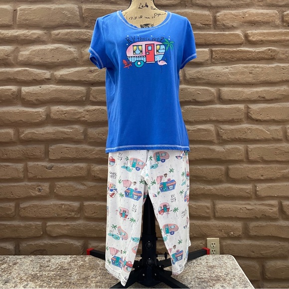 + Plus Size Bundle Sale - Secret Treasures Sleepwear Robe and PJ Set - Size L/XL - Picture 4 of 16